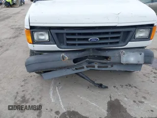 2004 Ford Econoline Cargo z VIN 1FTNE24L04HB05474, wystawiony jako IAAI lot #41320247 z przebiegiem 153 216 mil mil oraz . Historia ofert i sprzedaży dostępna na DreamBid. Obrazek 6.