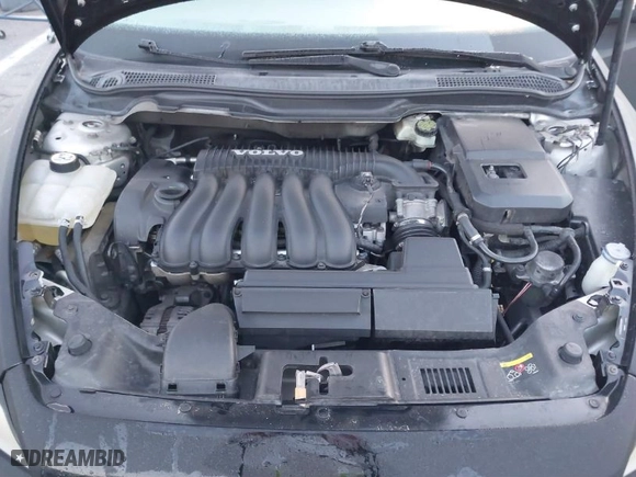 2009 Volvo S40 2.4L with VIN YV1MS390592463604, listed as a IAAI auction lot 41450166 with 95,358 mi miles. Bid and sale history available at carsss.com. Image 10.