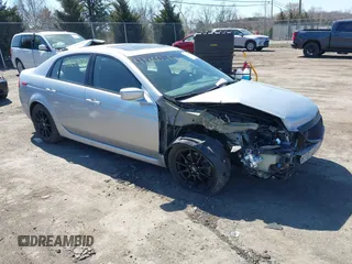 2006 Acura TL with VIN 19UUA66216A030946, listed as a IAAI auction lot 41860592 with 137,338 mi miles. Bid and sale history available at carsss.com. Image 1.