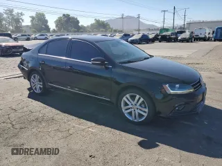 2017 Volkswagen Jetta SEL with VIN 3VWL17AJ7HM280127, listed as a Copart auction lot 64426655 with 61,658 mi miles and Salvage title. Bid and sale history available at DreamBid. Image 4.