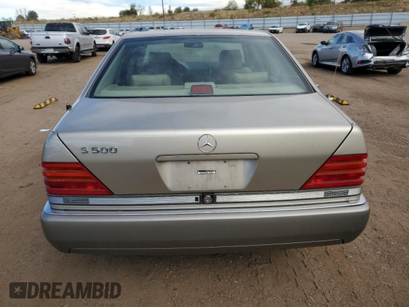 1994 Mercedes-Benz S with VIN WDBGA51E0RA172358, listed as a Copart auction lot 77541104 with 237,028 mi miles and Clean Title. Bid and sale history available at DreamBid. Image 6.