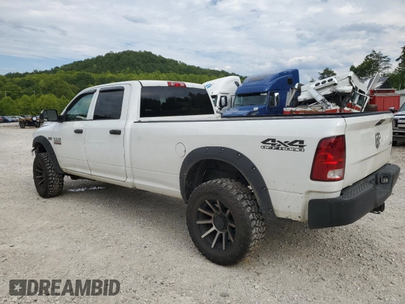 2018 Ram 2500 Tradesman z VIN 3C6TR5HTXJG411392, wystawiony jako Copart lot #65547024 z przebiegiem 136 732 mil mil oraz Szkoda całkowita • Salvage title. Historia ofert i sprzedaży dostępna na DreamBid. Obrazek 2.