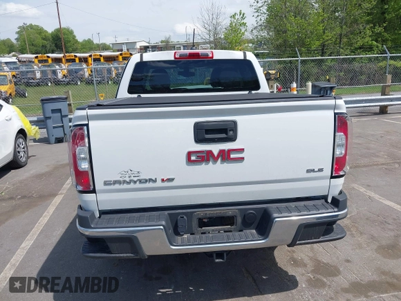 2019 GMC Canyon 4WD SLE z VIN 1GTG6CENXK1319647, wystawiony jako IAAI lot #42039568 z przebiegiem 56 371 mil mil oraz . Historia ofert i sprzedaży dostępna na DreamBid. Obrazek 17.