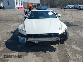 2014 Nissan 370Z with VIN JN1AZ4EH8EM634403, listed as a IAAI auction lot 41923568 with 137,676 mi miles. Bid and sale history available at carsss.com. Image 12.