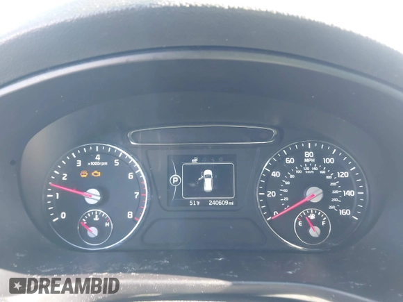 2016 Kia Sorento LX with VIN 5XYPG4A36GG170121, listed as a IAAI auction lot 41941691 with 240,609 mi miles and . Bid and sale history available at carsss.com. Image 7.