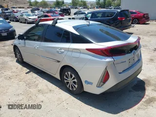 2022 Toyota Prius LE с VIN JTDKAMFP0N3204255, выставлен на аукционе IAAI как лот 42374932 с пробегом 38 552 миль миль и . История ставок и продаж доступна на DreamBid. Изображение 3.
