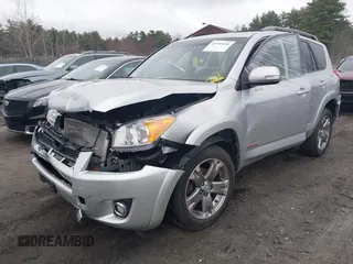 2011 Toyota RAV4 Sport with VIN JTMRK4DV7B5099808, listed as a IAAI auction lot 41955282 with 177,431 mi miles. Bid and sale history available at carsss.com. Image 19.