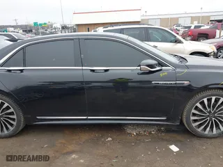 2017 Lincoln Continental Black Label with VIN 1LN6L9BC7H5620318, listed as a IAAI auction lot 41506515 with 97,563 mi miles. Bid and sale history available at carsss.com. Image 14.