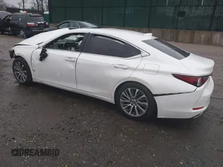 2019 Lexus ES 350 with VIN 58ABZ1B18KU030874, listed as a IAAI auction lot 41932280 with 71,235 mi miles and . Bid and sale history available at DreamBid. Image 3.