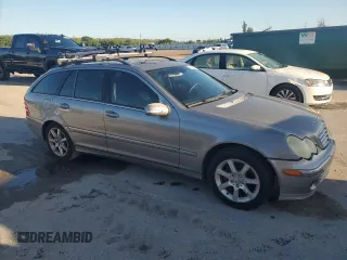2005 Mercedes-Benz C 240 with VIN WDBRH61J85F539608, listed as a Copart auction lot 66003865 with 119,616 mi miles and Clean title. Bid and sale history available at DreamBid. Image 4.