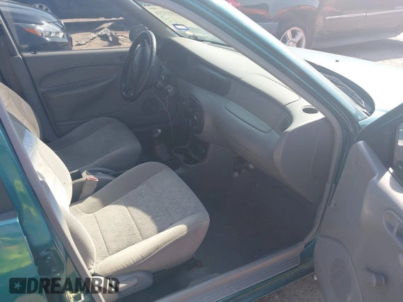 1997 Ford Escort LX z VIN 3FALP15P7VR158272, wystawiony jako IAAI lot #41833216 z przebiegiem 148 170 mil mil oraz . Historia ofert i sprzedaży dostępna na DreamBid. Obrazek 5.