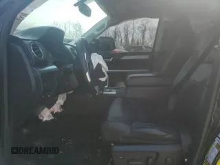 2017 Toyota Tundra Platinum z VIN 5TFAY5F18HX652085, wystawiony jako Copart lot #50601245 z przebiegiem 67 670 mil mil oraz Szkoda całkowita • Salvage title. Historia ofert i sprzedaży dostępna na DreamBid. Obrazek 7.