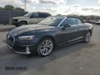 2021 Audi A5 Cabriolet Premium Plus z VIN WAUWAGF58MN004841, wystawiony jako Copart lot #51022995 z przebiegiem 65 687 mil mil oraz Nie do naprawy • Non repairable. Historia ofert i sprzedaży dostępna na DreamBid. Obrazek 1.