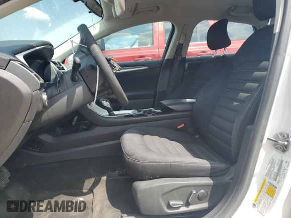 2015 Ford Fusion SE with VIN 1FA6P0H74F5120974, listed as a Copart auction lot 52536445 with 170,111 mi miles and Salvage title. Bid and sale history available at DreamBid. Image 7.