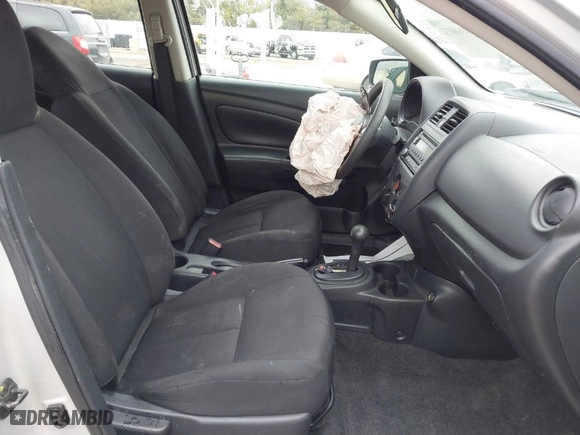 2017 Nissan Versa Sedan SV with VIN 3N1CN7APXHL891130, listed as a IAAI auction lot 41686172 with 119,128 mi miles. Bid and sale history available at carsss.com. Image 5.