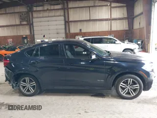 2016 BMW X6 xDrive35i z VIN 5UXKU2C50G0N83095, wystawiony jako IAAI lot #42162171 z przebiegiem 125 324 mil mil oraz . Historia ofert i sprzedaży dostępna na DreamBid. Obrazek 13.