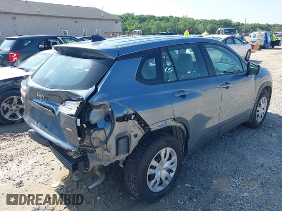 2022 Toyota Corolla Cross L with VIN 7MUAAABGXNV035110, listed as a IAAI auction lot 42562359 with 17,106 mi miles and . Bid and sale history available at DreamBid. Image 4.