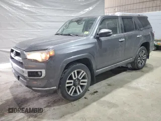 2018 Toyota 4Runner SR5 z VIN JTEBU5JR9J5566228, wystawiony jako Copart lot #49249445 z przebiegiem 94 623 mil mil oraz Szkoda całkowita • Salvage title. Historia ofert i sprzedaży dostępna na DreamBid. Obrazek 1.