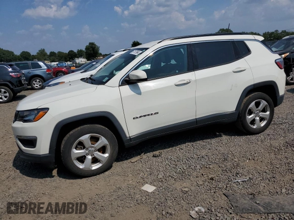 2019 Jeep Compass Latitude z VIN 3C4NJDBB4KT704264, wystawiony jako Copart lot #67137964 z przebiegiem 58 018 mil mil oraz Szkoda całkowita • Salvage title. Historia ofert i sprzedaży dostępna na DreamBid. Obrazek 1.