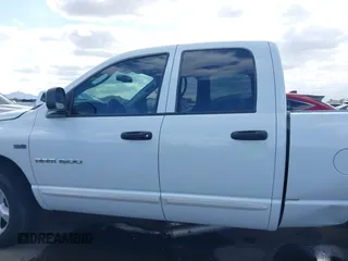 2007 Dodge Ram 1500 SLT with VIN 1D7HA18297S123389, listed as a IAAI auction lot 42043432 with Not Provided miles. Bid and sale history available at carsss.com. Image 13.