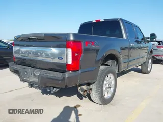 2017 Ford F-250 Lariat with VIN 1FT7W2BT3HEE25677, listed as a IAAI auction lot 41978920 with 197,691 mi miles and . Bid and sale history available at DreamBid. Image 4.