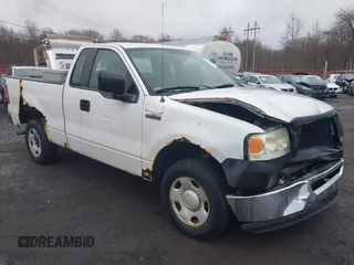 2008 Ford F-150 XL with VIN 1FTRF12248KB43592, listed as a IAAI auction lot 42026199 with 121,299 mi miles. Bid and sale history available at carsss.com. Image 12.