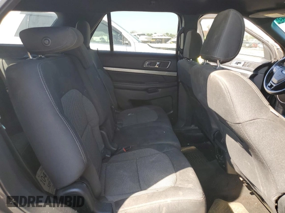 2018 Ford Explorer XLT z VIN 1FM5K7D83JGA54860, wystawiony jako Copart lot #50324645 z przebiegiem 167 304 mil mil oraz Czysty tytuł • Clean title. Historia ofert i sprzedaży dostępna na DreamBid. Obrazek 11.