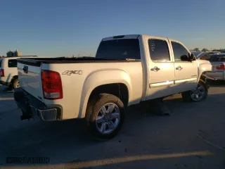 2013 GMC Sierra 1500 SLT with VIN 3GTP2WE76DG365849, listed as a Copart auction lot 46502855 with 0 mi miles and Salvage Title. Bid and sale history available at carsss.com. Image 3.