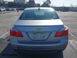 2009 Hyundai Genesis with VIN KMHGC46E59U046506, listed as a IAAI auction lot 41990191 with 86,791 mi miles. Bid and sale history available at carsss.com. Image 16.