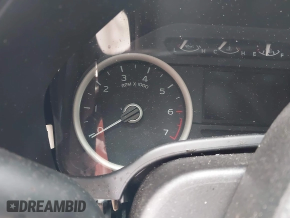 2018 Ford F-150 XL with VIN 1FTEW1C5XJFC69820, listed as a IAAI auction lot 41531952 with 1 mi miles. Bid and sale history available at carsss.com. Image 7.
