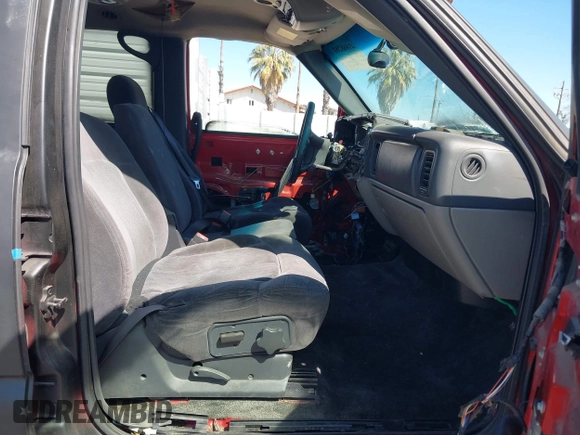 2002 Chevrolet Tahoe LS with VIN 1GNEC13T12R214901, listed as a IAAI auction lot 41868281 with Not provided miles and . Bid and sale history available at DreamBid. Image 5.