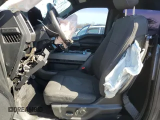 2017 Ford F-150 XL с VIN 1FTEW1EGXHKD69061, выставлен на аукционе Copart как лот 49399955 с пробегом 135 872 миль миль и На запчасти • Non repairable. История ставок и продаж доступна на DreamBid. Изображение 7.