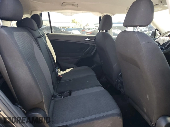 2020 Volkswagen Tiguan S с VIN 3VV1B7AX5LM015633, выставлен на аукционе Copart как лот 55291145 с пробегом 59 225 миль миль и Списание • Salvage title. История ставок и продаж доступна на DreamBid. Изображение 11.