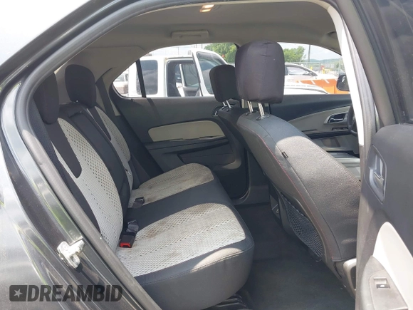 2013 Chevrolet Equinox LS z VIN 2GNALBEK0D6328542, wystawiony jako IAAI lot #42274912 z przebiegiem 243 090 mil mil oraz . Historia ofert i sprzedaży dostępna na DreamBid. Obrazek 8.