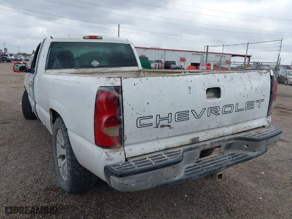 2005 Chevrolet Silverado 1500 Work Truck with VIN 1GCEC14XX5Z335540, listed as a IAAI auction lot 41516285 with 1 mi miles. Bid and sale history available at carsss.com. Image 3.