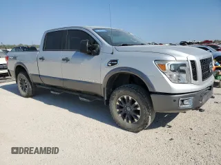 2017 Nissan Titan XD SV with VIN 1N6BA1F42HN550043, listed as a Copart auction lot 66633394 with 0 mi miles and Clean Title. Bid and sale history available at carsss.com. Image 4.