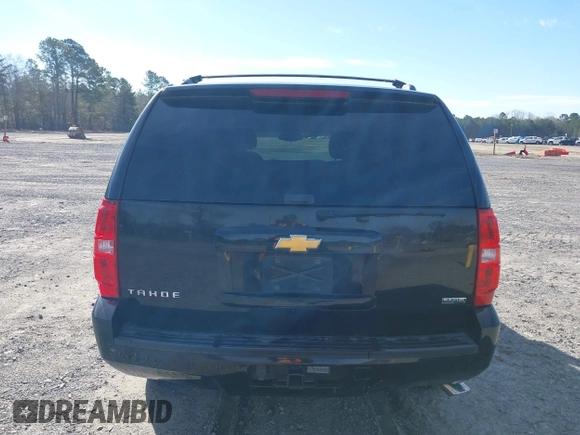 2012 Chevrolet Tahoe LS с VIN 1GNSCAE06CR257864, выставлен на аукционе IAAI как лот 41603944 с пробегом 246 136 миль миль и . История ставок и продаж доступна на DreamBid. Изображение 16.
