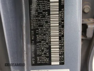 2006 Toyota Matrix STD z VIN 2T1KR32E86C582856, wystawiony jako Copart lot #51451135 z przebiegiem 216 153 mil mil oraz Szkoda całkowita • Salvage title. Historia ofert i sprzedaży dostępna na DreamBid. Obrazek 14.