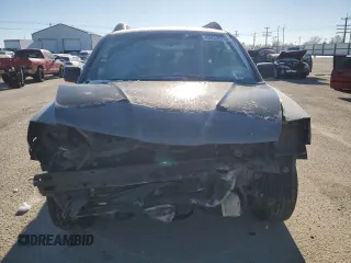 2004 Mitsubishi Endeavor LS with VIN 4A4MN21S34E061035, listed as a Copart auction lot 43833575 with 206,711 mi miles and Salvage Title. Bid and sale history available at carsss.com. Image 5.