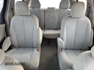 2011 Toyota Sienna with VIN 5TDZK3DC6BS151402, listed as a Copart auction lot 86147774 with 388,569 mi miles and Clean Title. Bid and sale history available at carsss.com. Image 10.