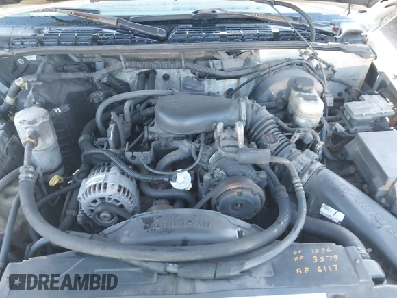 2001 GMC Sonoma SLS 1SG z VIN 1GTCS19W418211564, wystawiony jako IAAI lot #42071533 z przebiegiem 203 541 mil mil oraz . Historia ofert i sprzedaży dostępna na DreamBid. Obrazek 10.