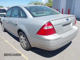 2007 Ford Five Hundred SEL with VIN 1FAFP24107G105116, listed as a IAAI auction lot 42058691 with 1 mi miles. Bid and sale history available at carsss.com. Image 3.