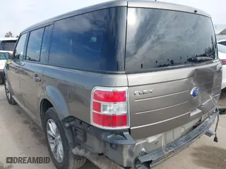 2014 Ford Flex SE with VIN 2FMGK5B88EBD18121, listed as a IAAI auction lot 41472638 with 131,632 mi miles. Bid and sale history available at carsss.com. Image 3.