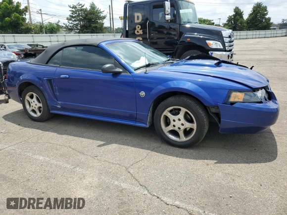 2004 Ford Mustang Deluxe with VIN 1FAFP44654F208654, listed as a Copart auction lot 61385425 with 108,916 mi miles and Salvage title. Bid and sale history available at DreamBid. Image 4.