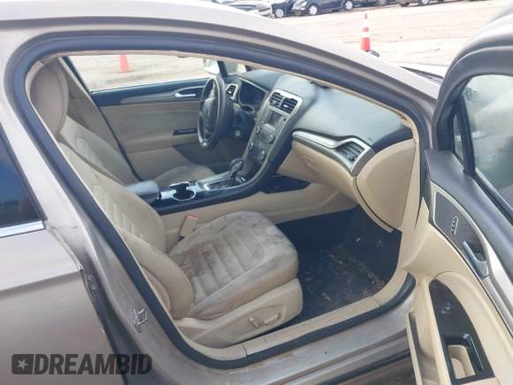 2015 Ford Fusion SE with VIN 3FA6P0H76FR296583, listed as a IAAI auction lot 41917464 with 232,978 mi miles. Bid and sale history available at carsss.com. Image 5.