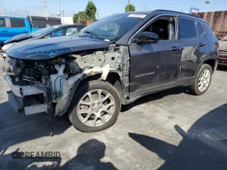 2023 Jeep Compass Latitude Lux с VIN 3C4NJDFN3PT507260, выставлен на аукционе Copart как лот 71025924 с пробегом 48 214 миль миль и Списание • Salvage title. История ставок и продаж доступна на DreamBid. Изображение 1.