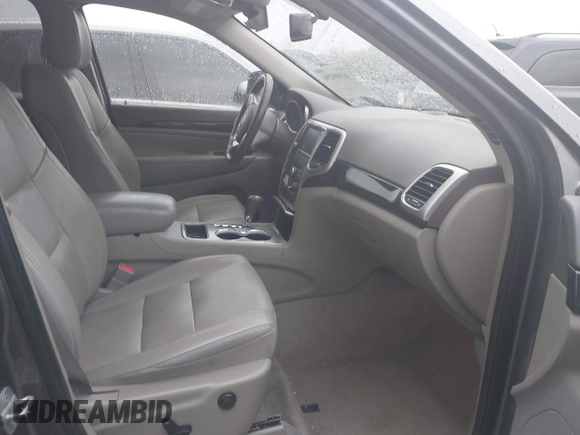 2012 Jeep Grand Cherokee Laredo with VIN 1C4RJFAG0CC156545, listed as a IAAI auction lot 41909296 with 170,033 mi miles. Bid and sale history available at carsss.com. Image 5.
