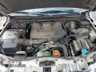 2008 Suzuki Grand Vitara w/Spare & Cargo Covers with VIN JS3TD941784100899, listed as a Copart auction lot 62581725 with 104,502 mi miles and Salvage title. Bid and sale history available at DreamBid. Image 11.