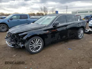2019 Infiniti Q50 3.0t LUXE with VIN JN1EV7AR5KM554095, listed as a Copart auction lot 50028605 with 82,599 mi miles and Salvage Title. Bid and sale history available at carsss.com. Image 1.