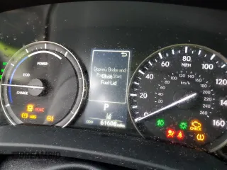 2018 Lexus RX with VIN 2T2BGMCA7JC023598, listed as a Copart auction lot 44582245 with 61,608 mi miles and Salvage Title. Bid and sale history available at carsss.com. Image 9.
